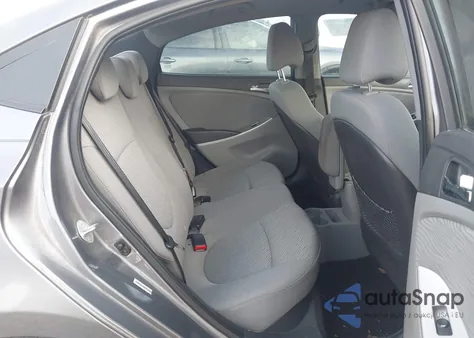 2013 Hyundai Accent Gls z USA, uszkodzony, nr VIN KMHCU4AE5DU562408